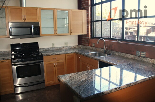 Photo - Bright Industrial-Style Loft in a Converte... Unit Apt B2