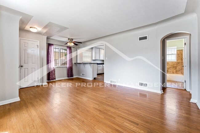 Photo - Cozy Home with Washer/Dryer and Fenced Yard