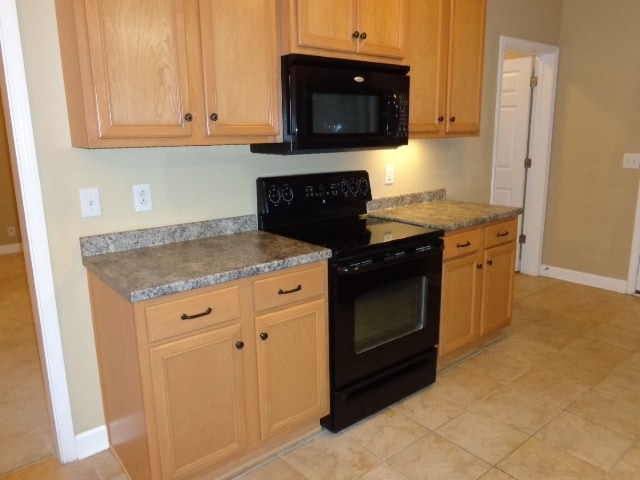 Photo - 5409 Sabin Ct
