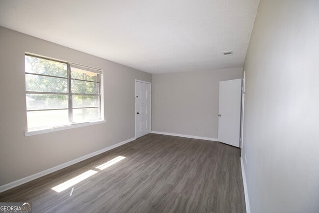 Photo - 217 Allenwood Dr
