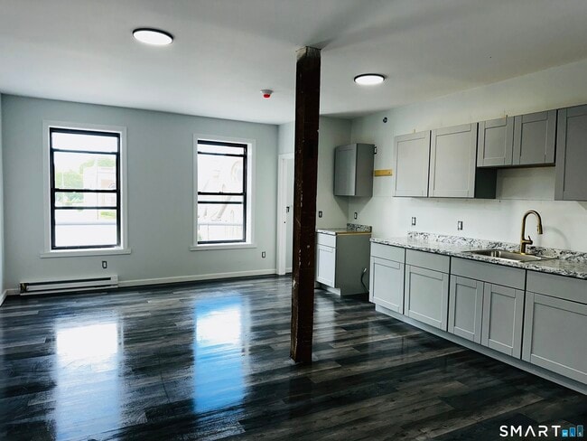 Photo - 63 Water St Unit 34