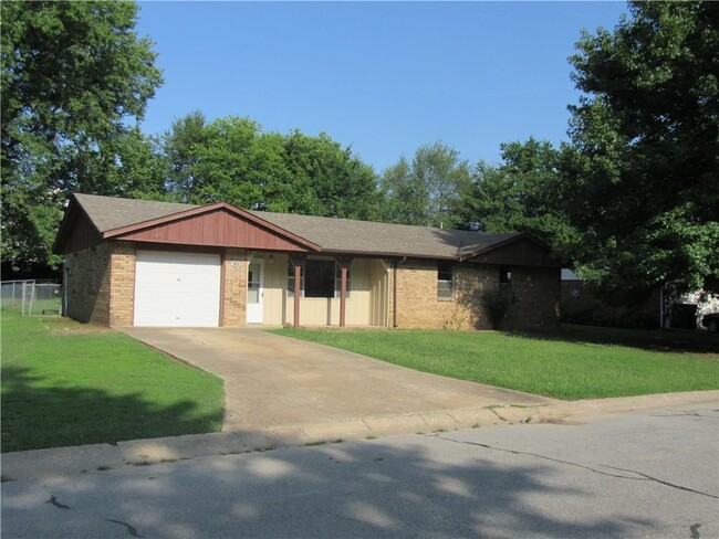 Building Photo - 1205 S Prospect St Rental