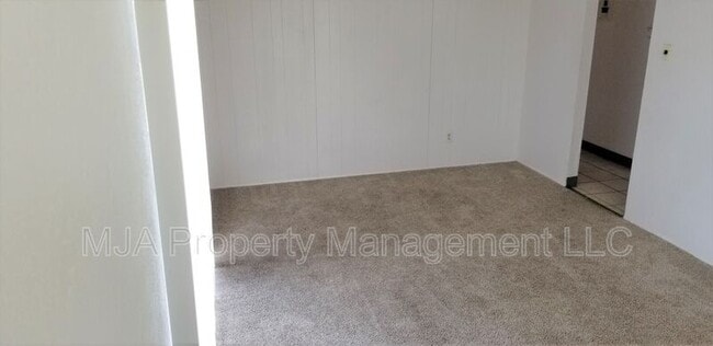 Photo - 752 Irving St Unit 752 Apt 3