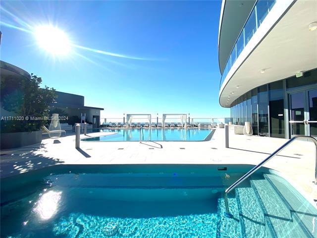 Photo - 1000 Brickell Plz