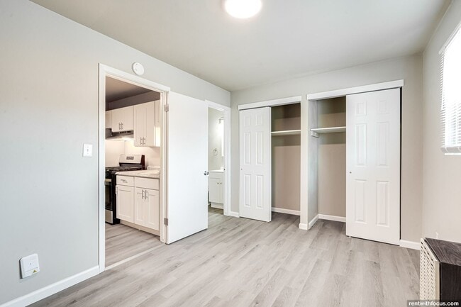 Photo - 205 Adams St.