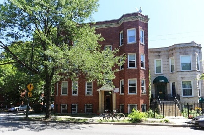 Photo - 2647 N Sacramento Ave Apartamentos Unidad G