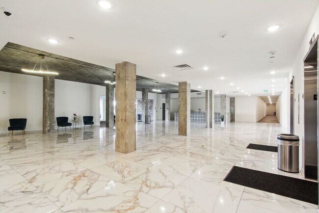 Photo - 6324 Chef Menteur Hwy Unidad Highrise Furnished Rentals