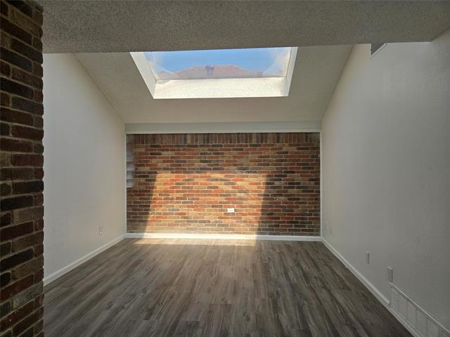 Photo - 3032 Big Oaks Dr