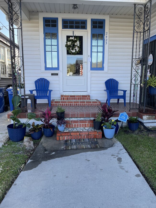 Front of house - 2423 Upperline St Apartamentos Unidad 1