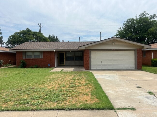 Building Photo - 3/2 In Lubbock ISD! Rental