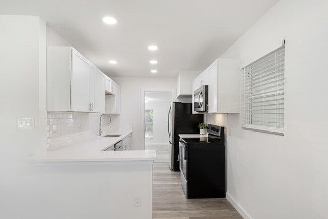 434 Byrnes Dr