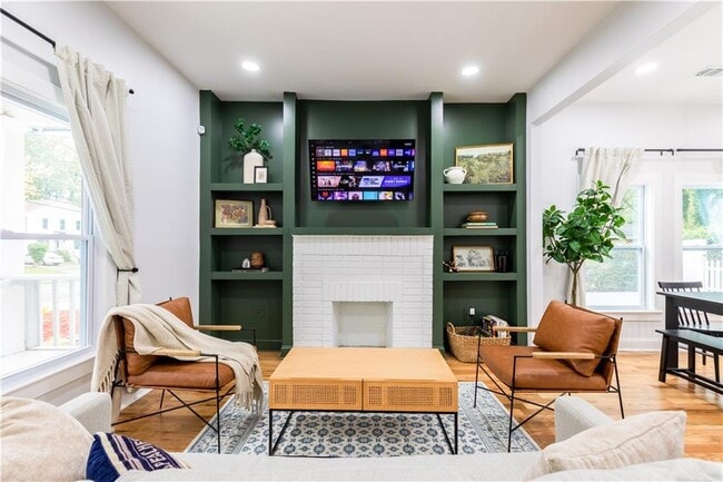 Photo - 3320 Sims St