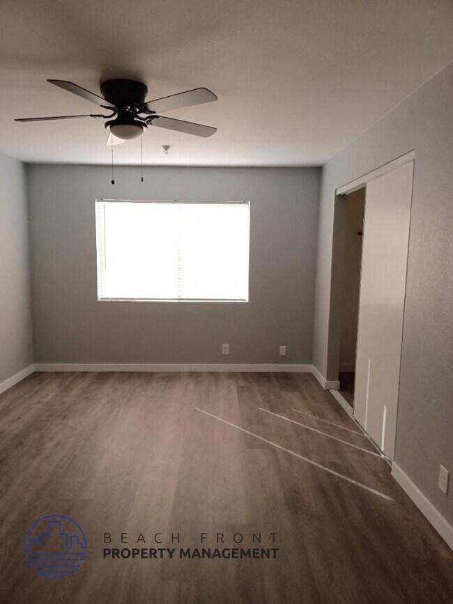 4452 W. 137th St