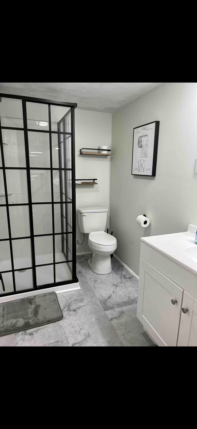 Photo - 26 N Vernon St