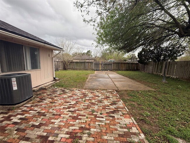 Photo - 3806 Westheimer Pl Dr