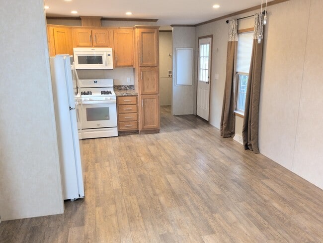 Photo - 35 Dudley Pl