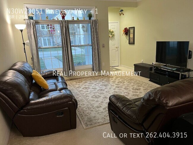 Photo - N30W23051 Pineview Way