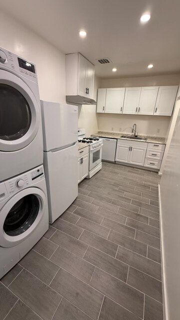Kitchen - 6132 Orange St