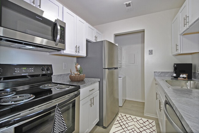 Photo - The Reserve at Southgate