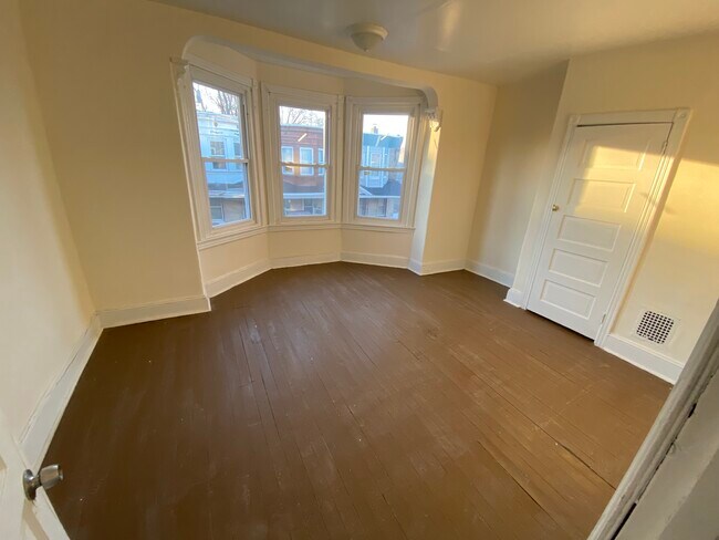 Photo - 3729 N Delhi St