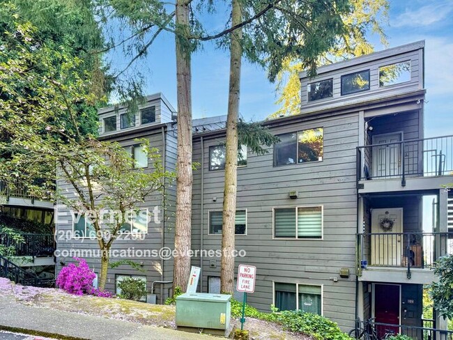 Photo - 12543 NE 23rd Pl Condo