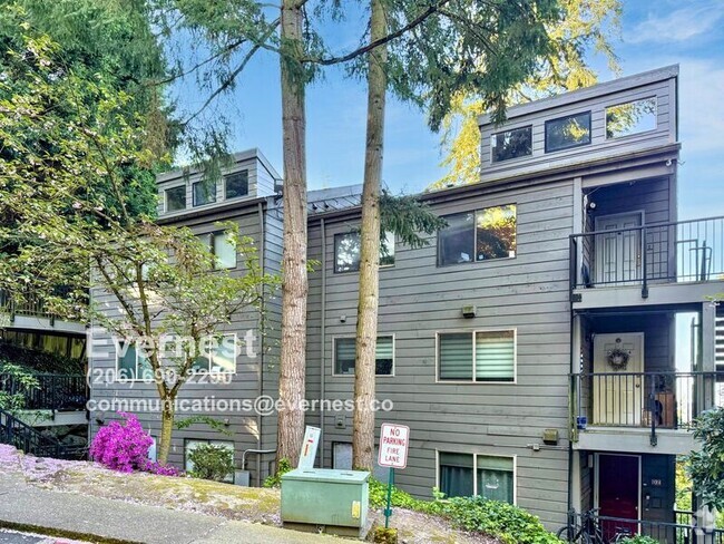 Building Photo - 12543 NE 23rd Pl Rental