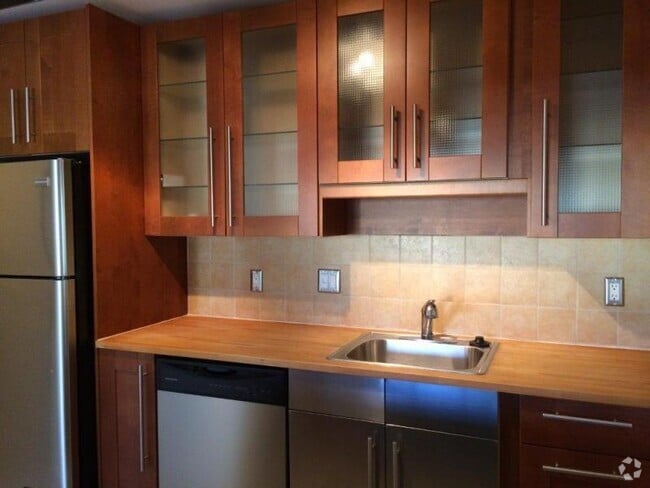 Building Photo - 2313 N Congress Ave Unit 24 Rental