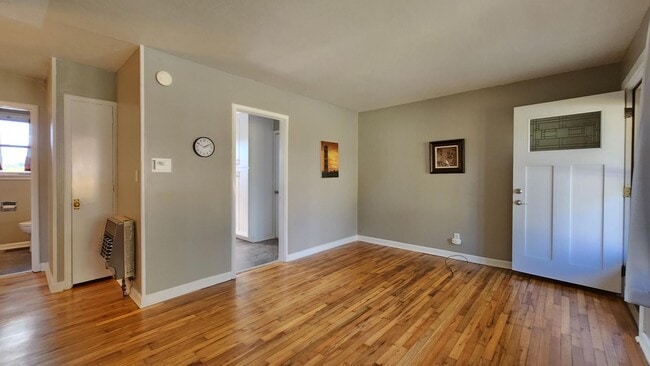 Photo - Newly Renovated Sapphire Manor Condo