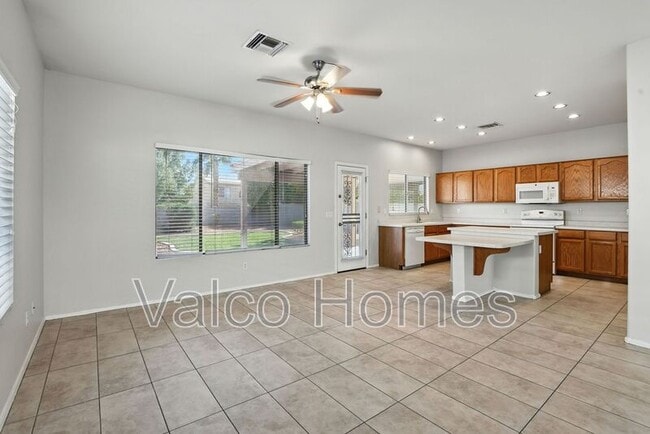 Building Photo - 6617 W Avenida Del Rey Rental