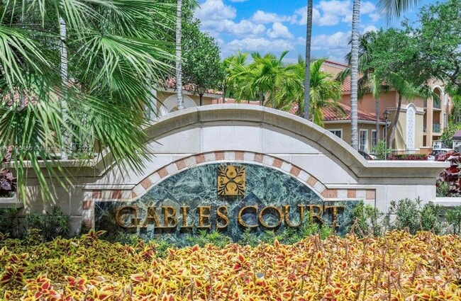 Photo - 6851 SW 44th St Unidad 304