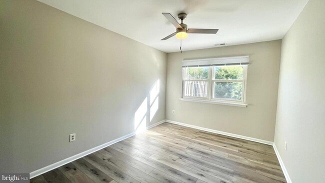 Photo - 52 Jacamar Dr