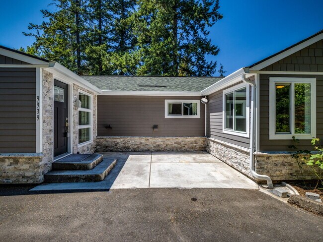 Photo - 9939 SW 35th Dr