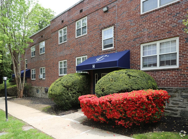 Photo - Princeton Gardens