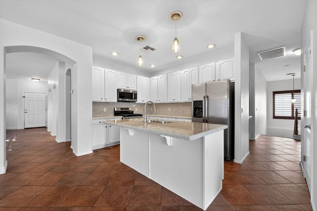 Photo - 4178 E Maplewood St