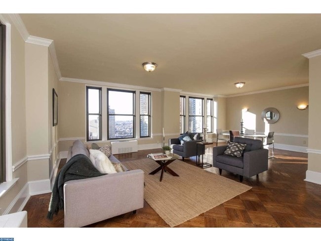 Photo - The Wellington