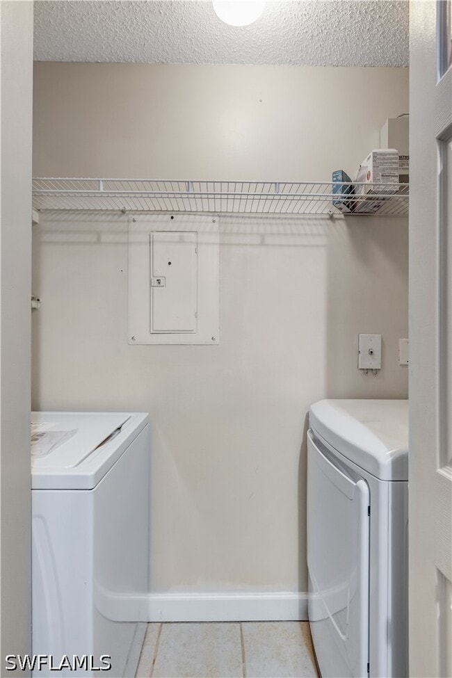 Building Photo - 1105 Reserve Ct Unit 307