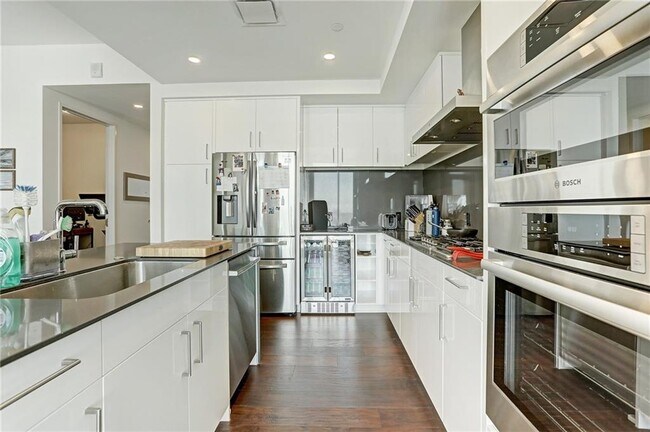 Photo - 301 West Ave Unidad 4604