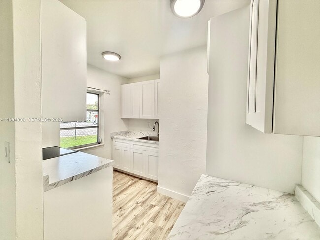 Photo - 1942 NE 172nd St Unit 1942