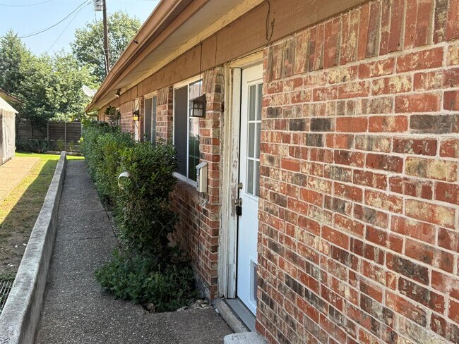 Photo - 3405 Willowrun Cove