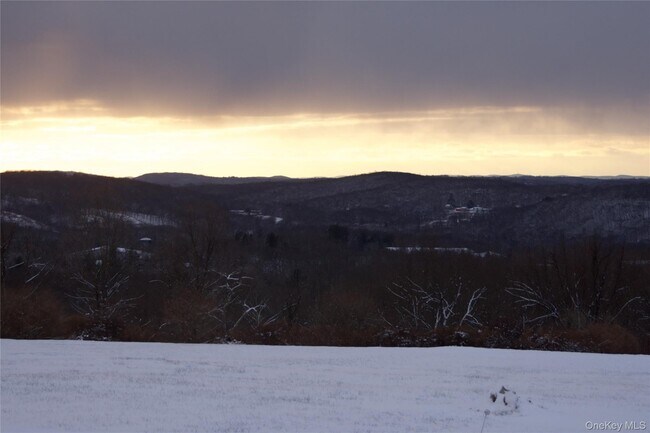 Photo - 249 Starr Ridge Rd