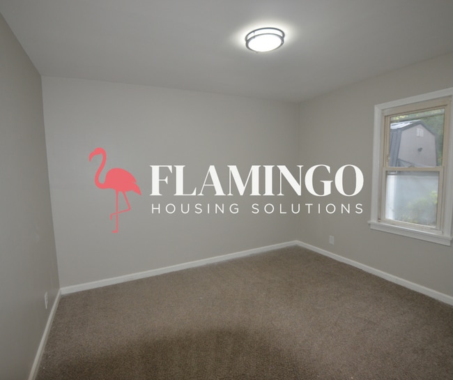 Photo - 2048 Rustic Rd