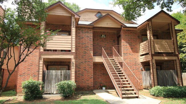 Photo - Stadium West Apartments