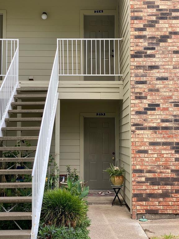 Photo - 2200 E Trinity Mls Rd Condo