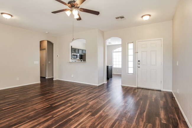 Photo - 12917 W Aster Dr