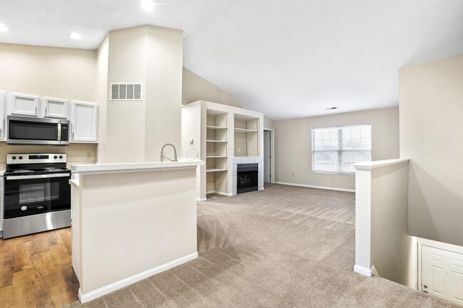 Photo - 4907 Stratford Pine Ln