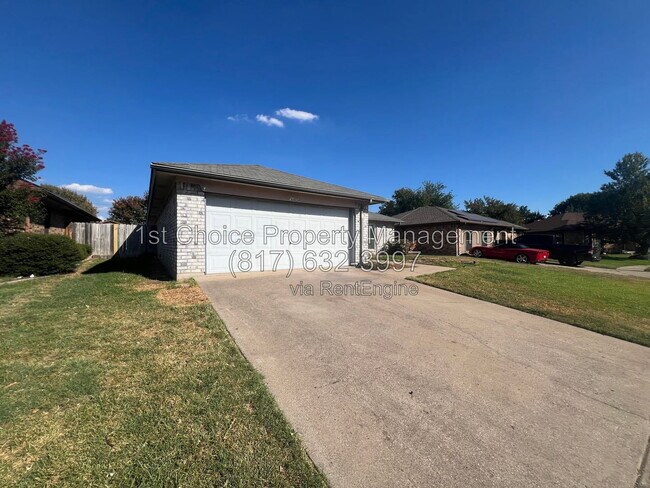 7808 Mallard Ln