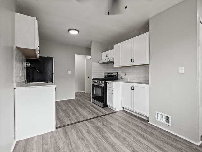 Goddard Estates - Goddard Estates Apartments