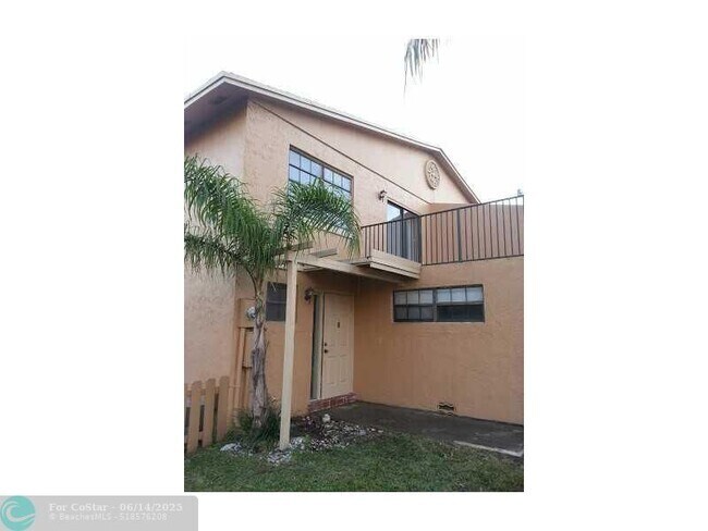 Building Photo - 8002 NW 27th Pl Rental