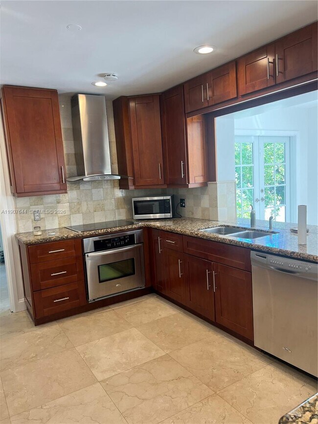 Photo - 12525 Bernal St