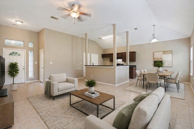 Photo - 9104 N Green River Dr